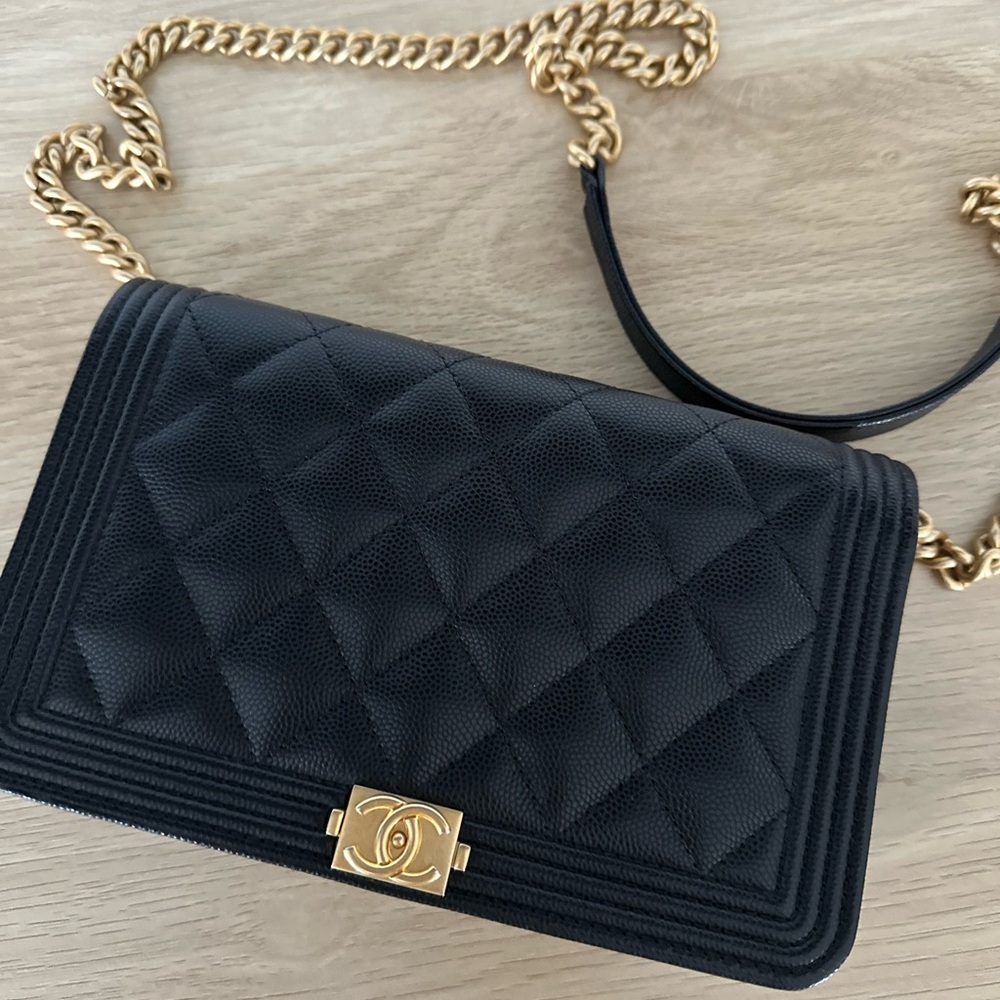 CHANEL Boy Wallet on Chain